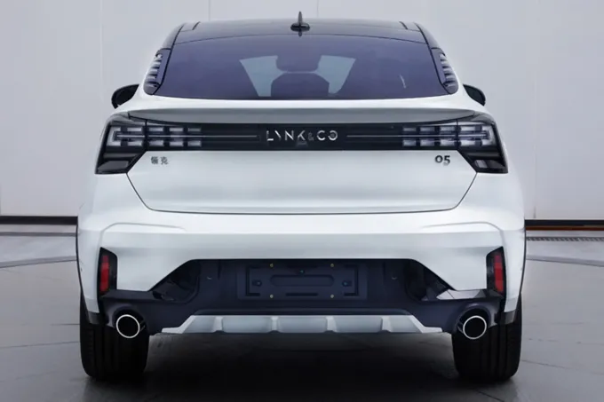 2024 Lynk & Co 05 New Energy 2023 1.5TD EM-P ibrido plug-in a 5 porte e 5 posti SUV accessorio 2