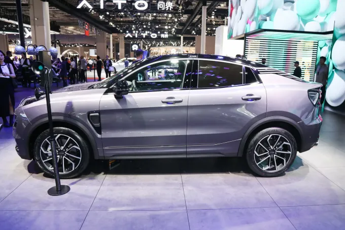 2024 Lynk & Co 05 New Energy 2023 1.5TD EM-P ibrido plug-in a 5 porte e 5 posti SUV accessorio 4