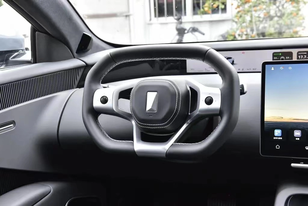 Avita 12 2024 Modello 650 km Triple Laser 4WD Performance Edition 1